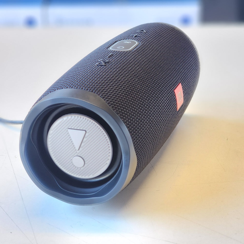 Jbl Charge 4-Waterproof Portable Bluetooth Speaker Jbl Charge 4-Waterproof Portable Bluetooth Speaker